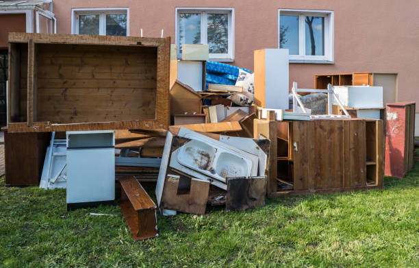 Best Construction Debris Removal  in Highland, KS